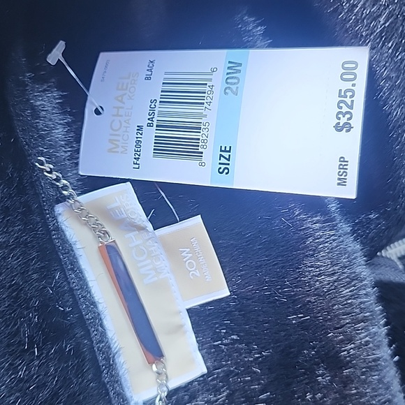 Michael Kors Vest - Picture 4 of 6